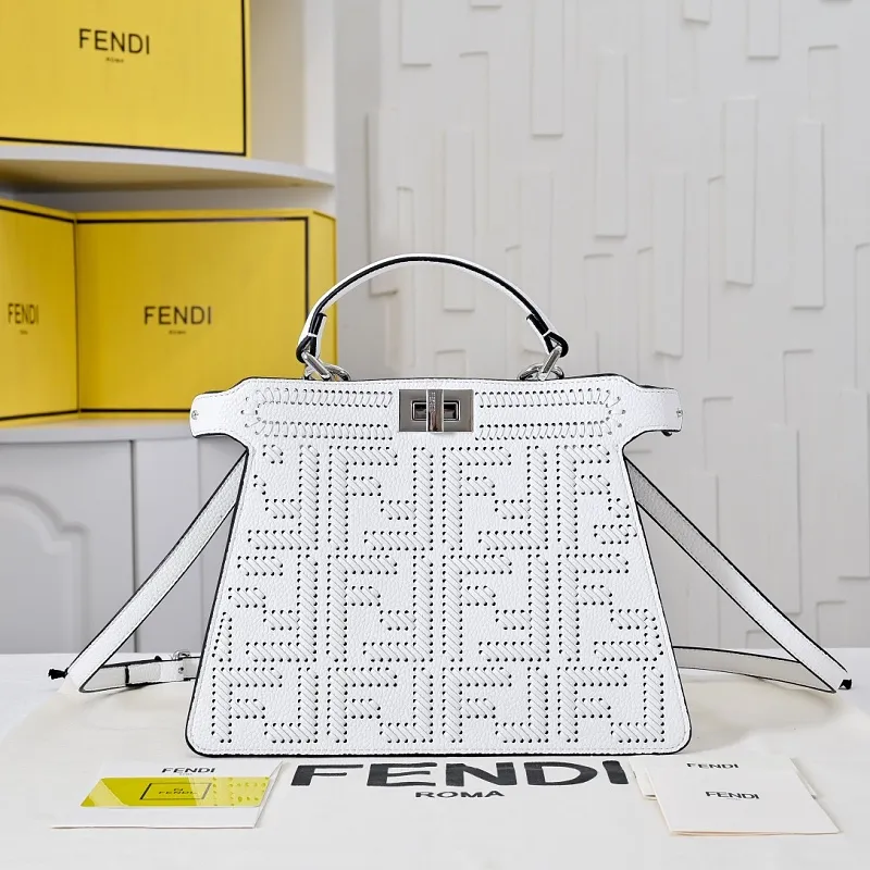 All Categories Fendi Women's Bags (Fendi) Fendi 3372