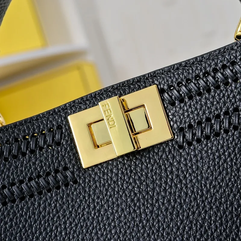 All Categories Fendi Women's Bags (Fendi) Fendi 3372