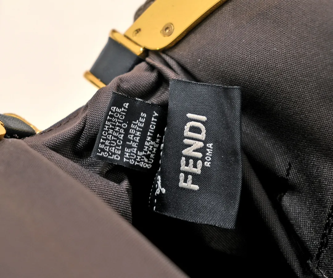 All Categories Fendi Women's Bags (Fendi) Fendi 7739