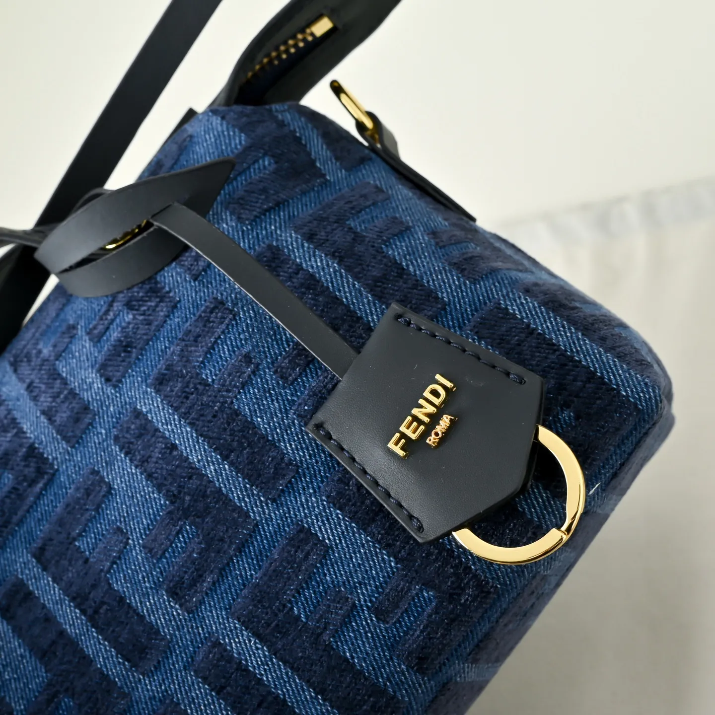 All Categories Fendi Women's Bags (Fendi) Fendi 1105