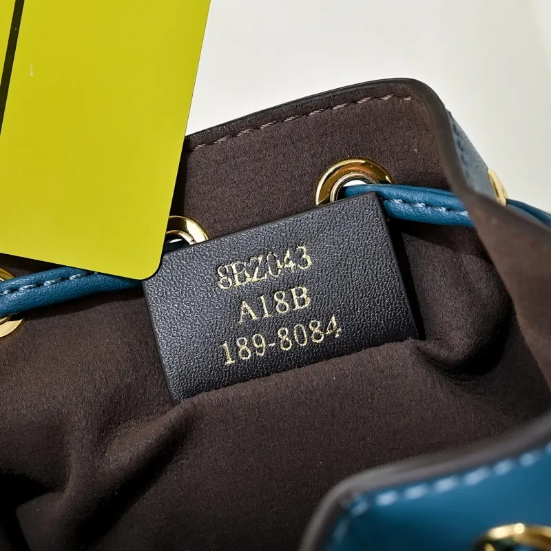 All Categories Official Website "Brand Women's Bags" Women's Bags 💙 FENDI 2025 New Fendi Bucket Bag