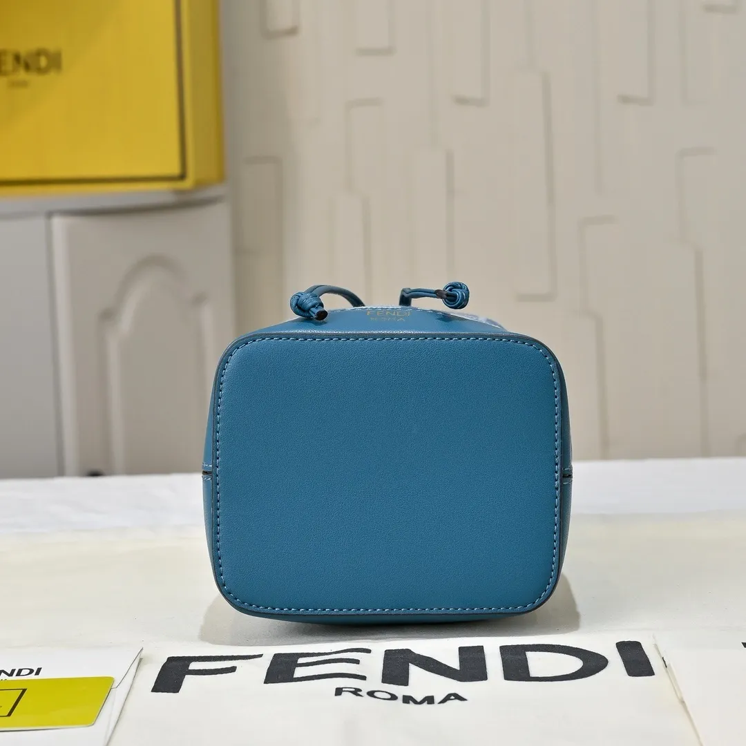 All Categories Official Website "Brand Women's Bags" Women's Bags 💙 FENDI 2025 New Fendi Bucket Bag