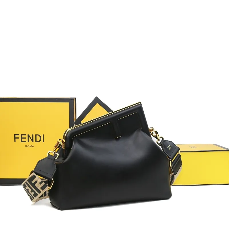 All Categories Fendi Women's Bags (Fendi) Fendi 325
