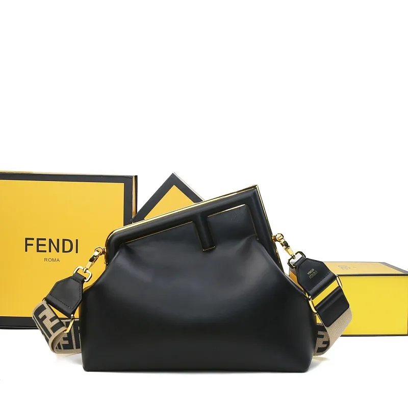 All Categories Fendi Women's Bags (Fendi) Fendi 325