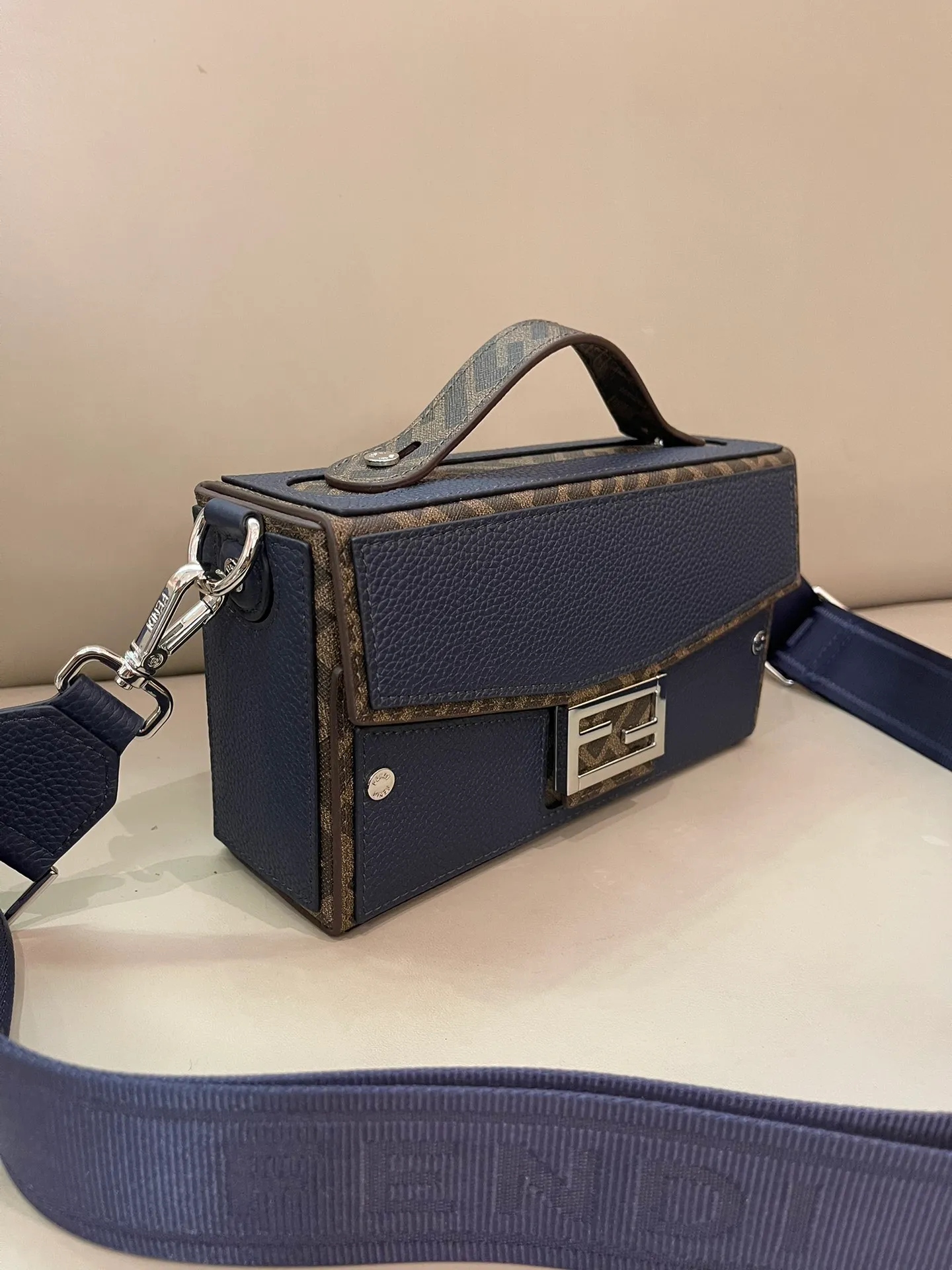 All Categories Fendi Women's Bags (Fendi) Fendi Original Order 7va565