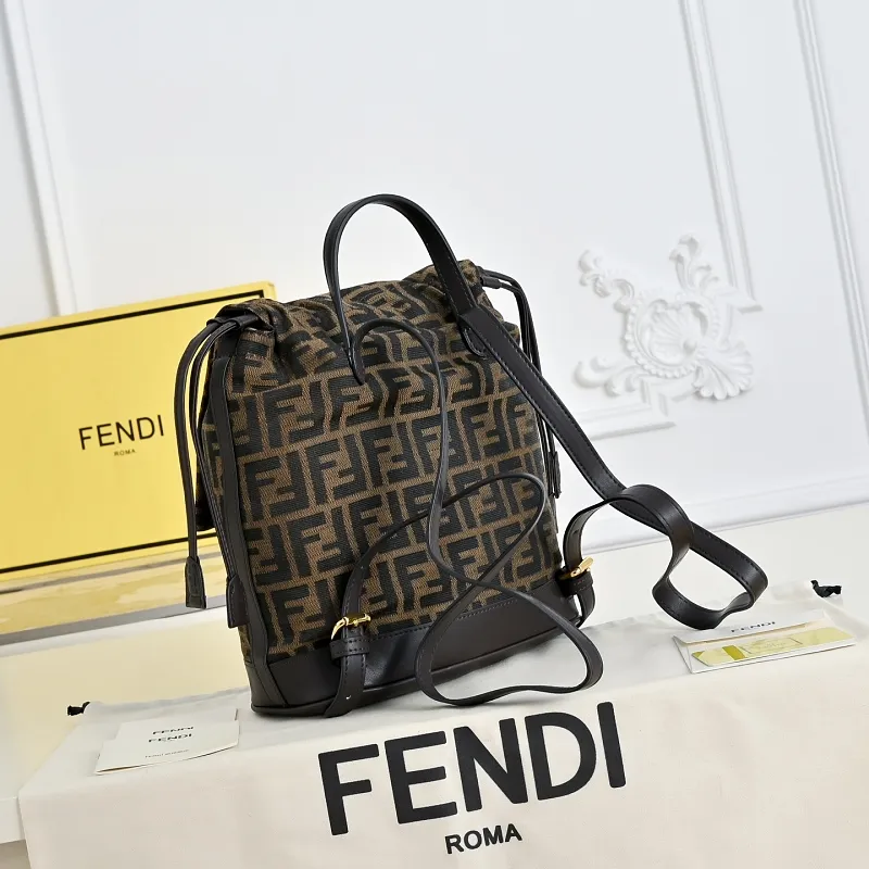 All Categories Fendi Women's Bags (Fendi) Fendi 8972