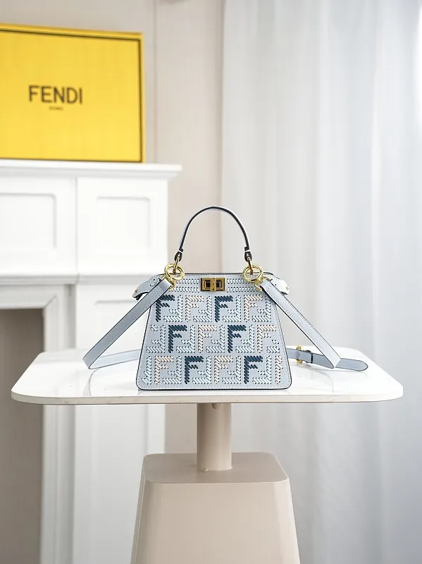 All Categories Fendi Women's Bags (Fendi) Fendi 33208