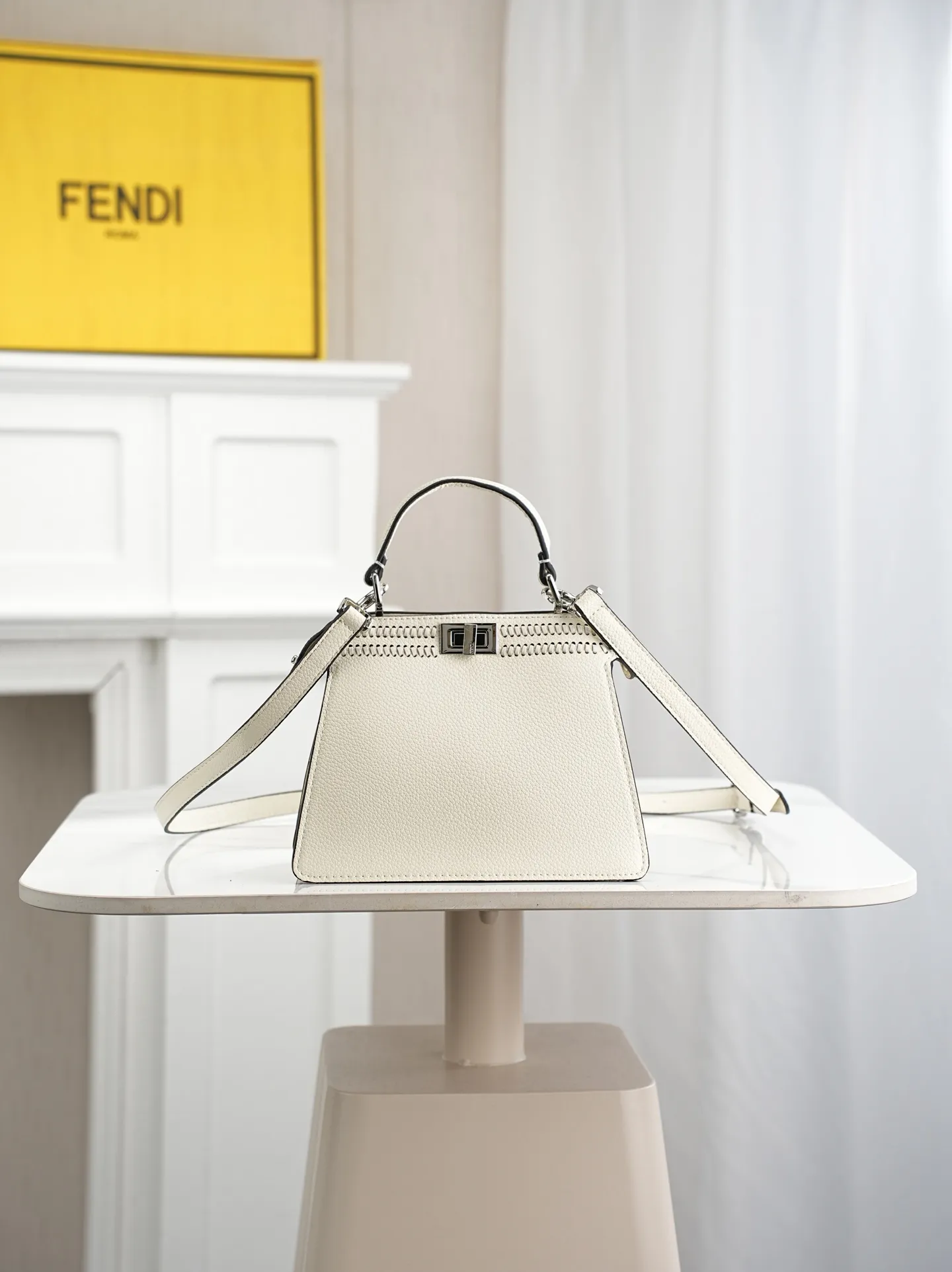 All Categories Fendi Women's Bags (Fendi) Fendi 33208