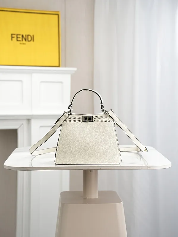 All Categories Fendi Women's Bags (Fendi) Fendi 33208
