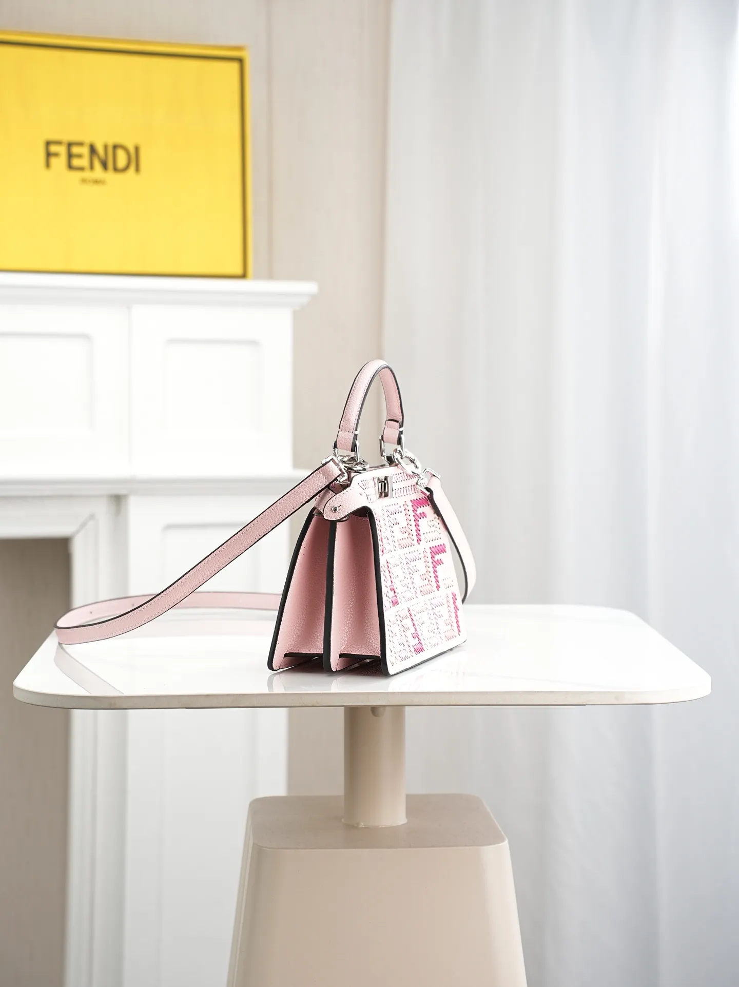 All Categories Fendi Women's Bags (Fendi) Fendi 33208