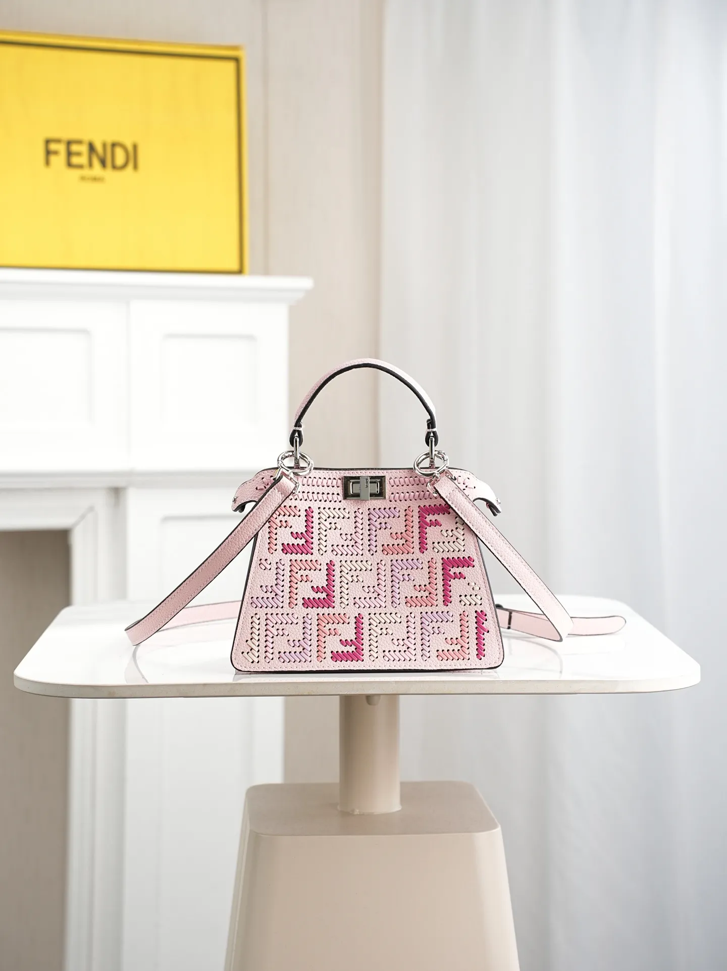 All Categories Fendi Women's Bags (Fendi) Fendi 33208