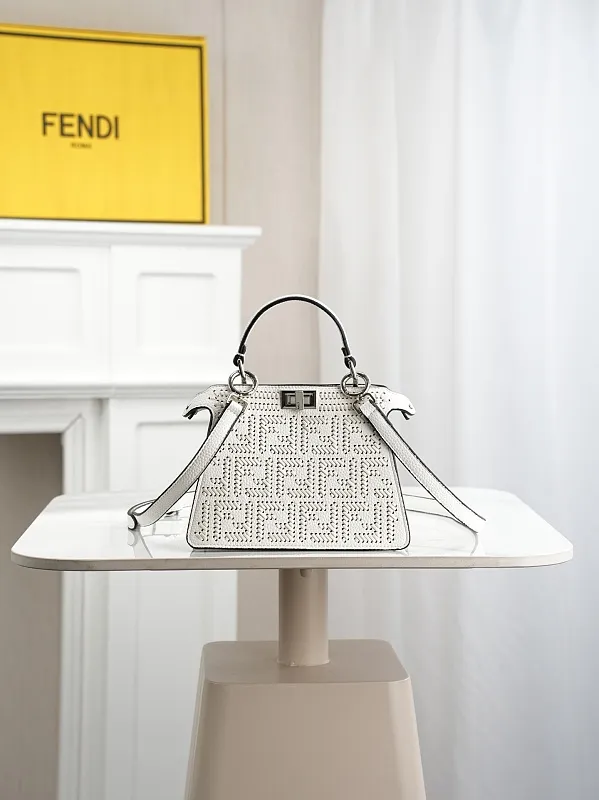 All Categories Fendi Women's Bags (Fendi) Fendi 33208