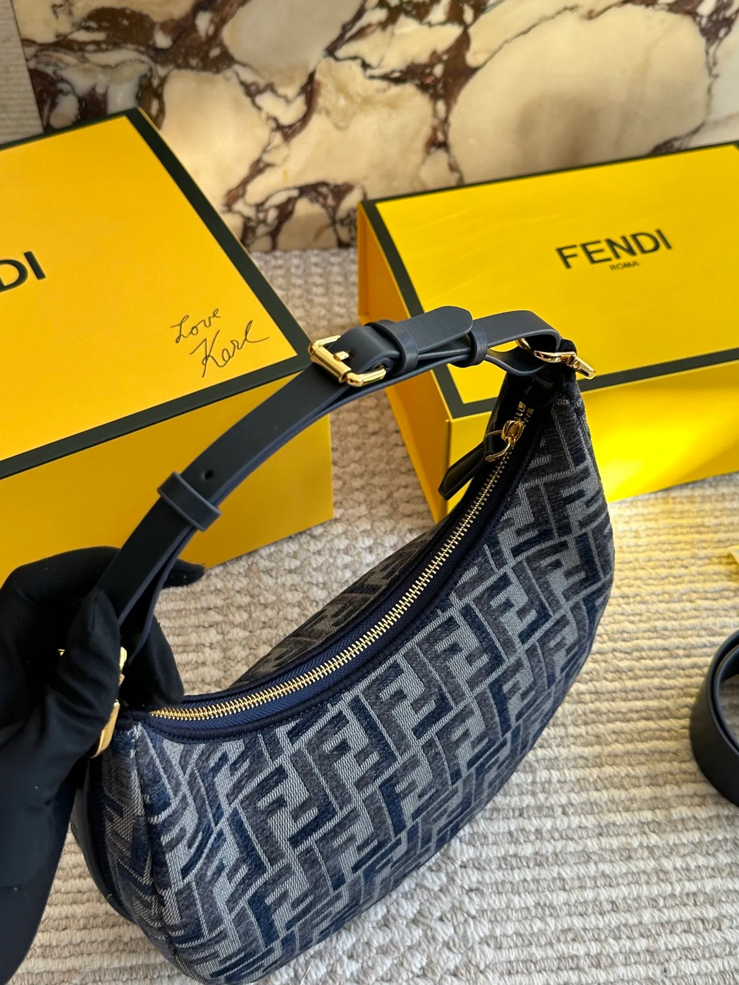 All Categories Official Website "Brand Women's Bags" Women's Bags 💙 FENDI 2025 New Fendi Underarm Bag
