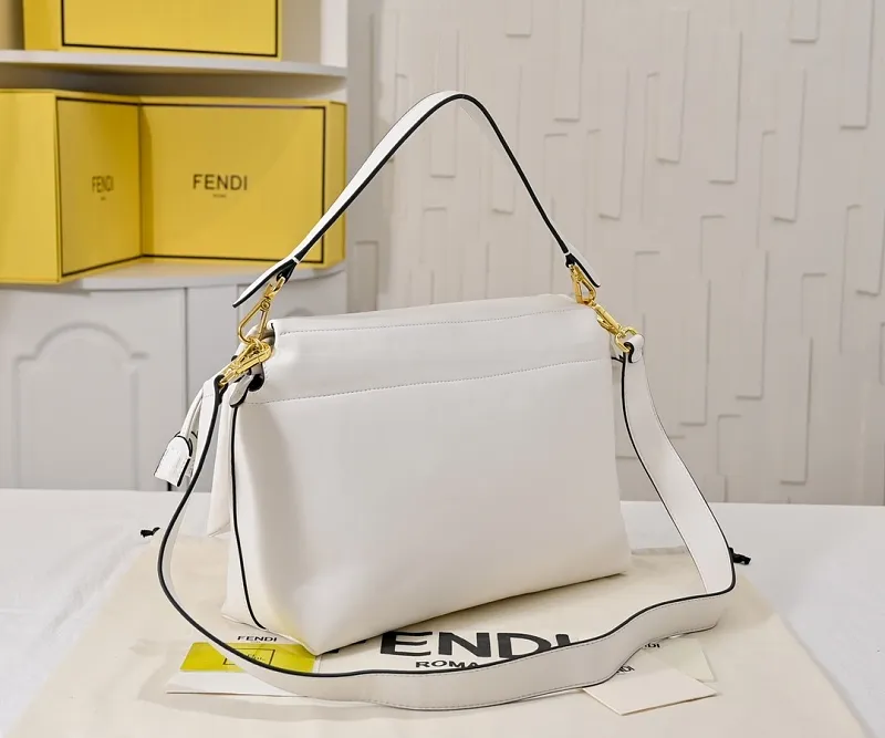 All Categories Fendi Women's Bags (Fendi) Fendi 7715