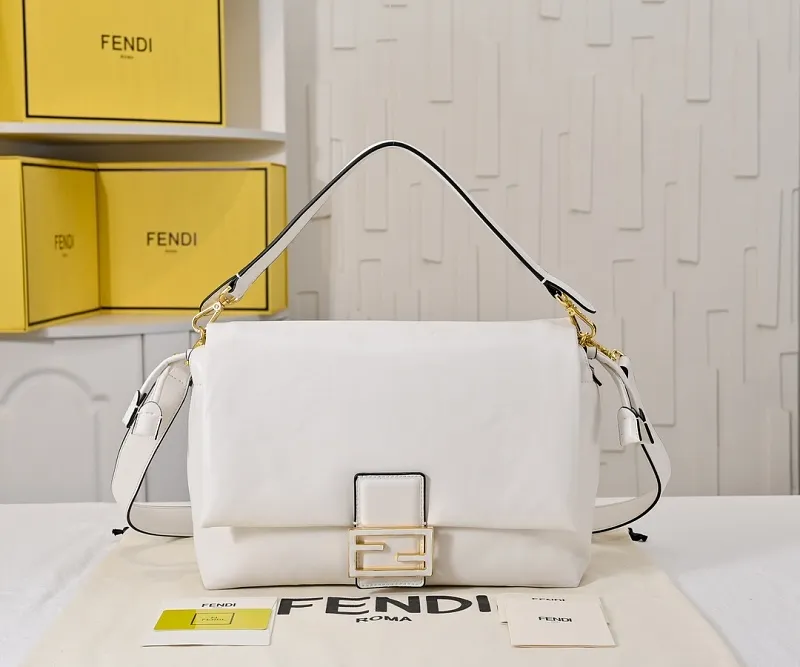 All Categories Fendi Women's Bags (Fendi) Fendi 7715