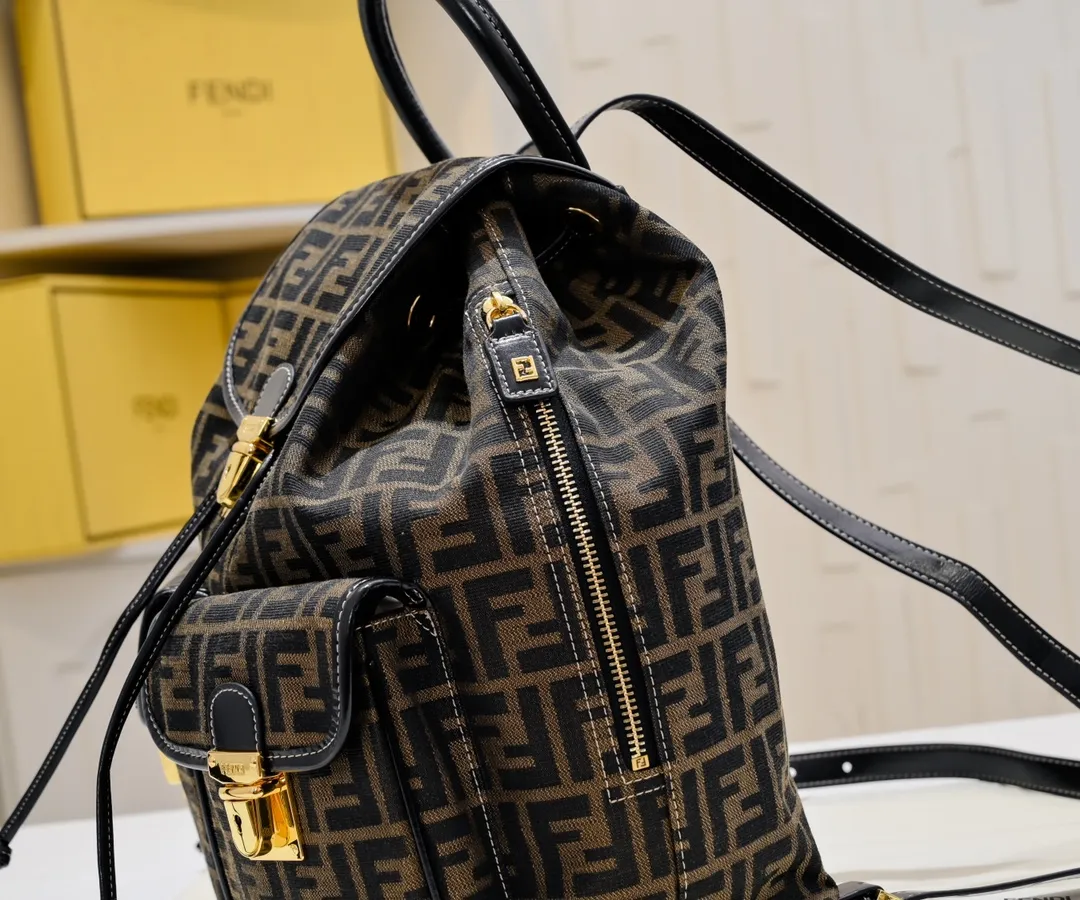 All Categories Fendi Women's Bags (Fendi) Fendi 8960