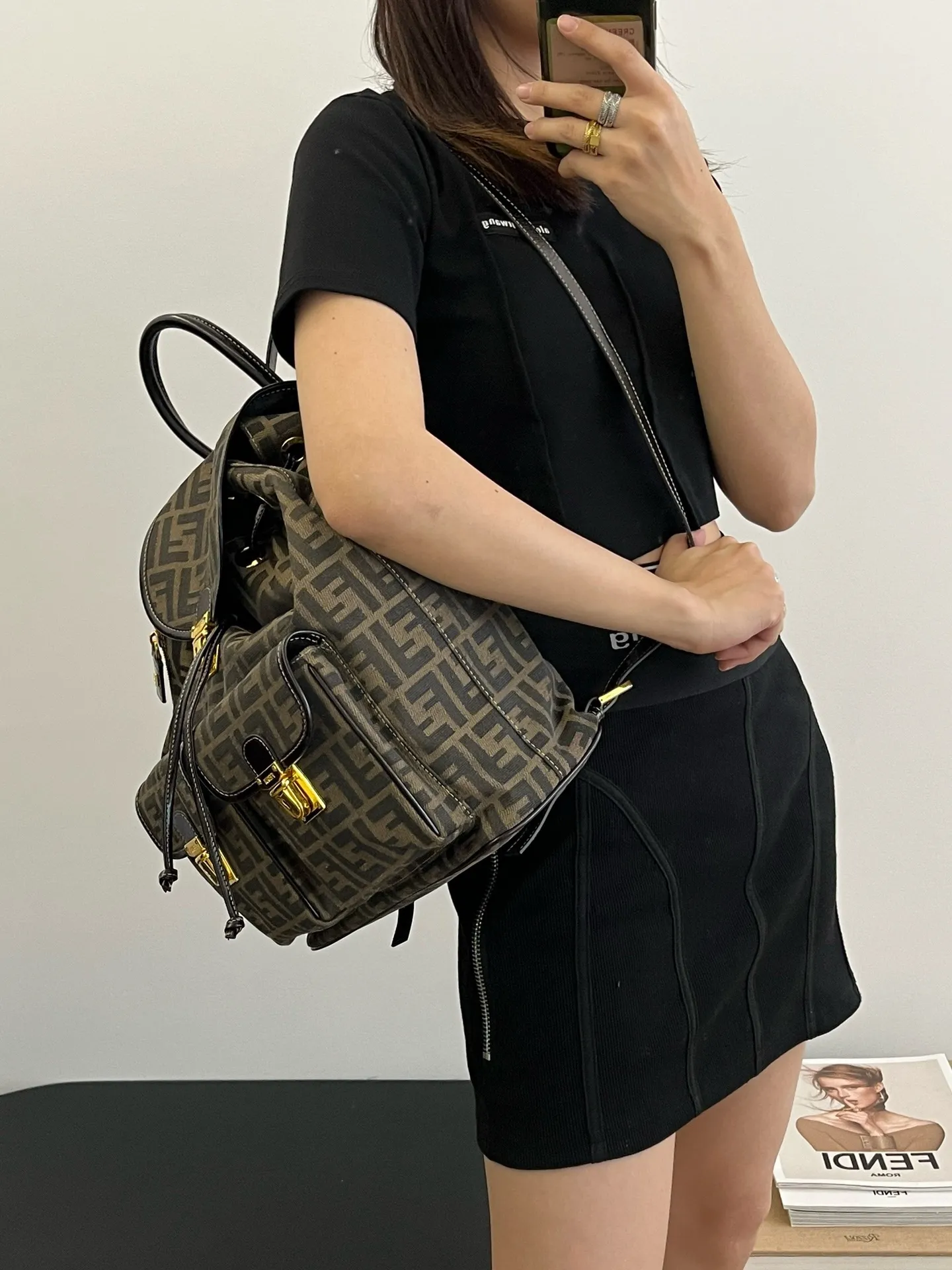 All Categories Fendi Women's Bags (Fendi) Fendi 8960