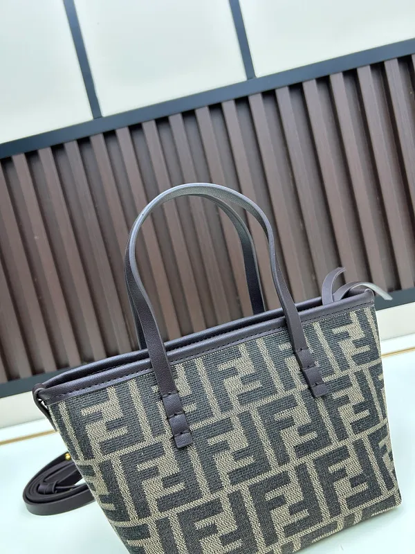 All Categories Fendi Women's Bags (Fendi) Fendi F08035