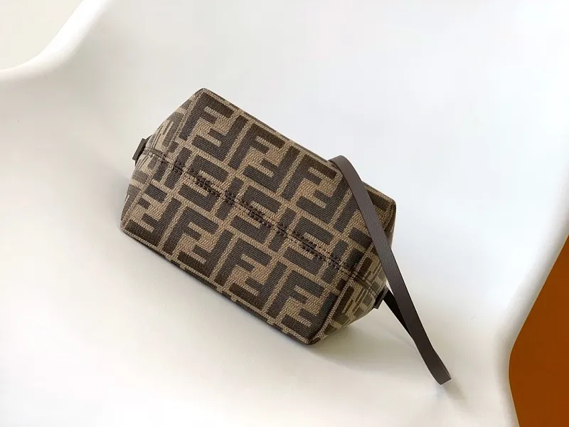 All Categories Fendi Women's Bags (Fendi) Fendi S096