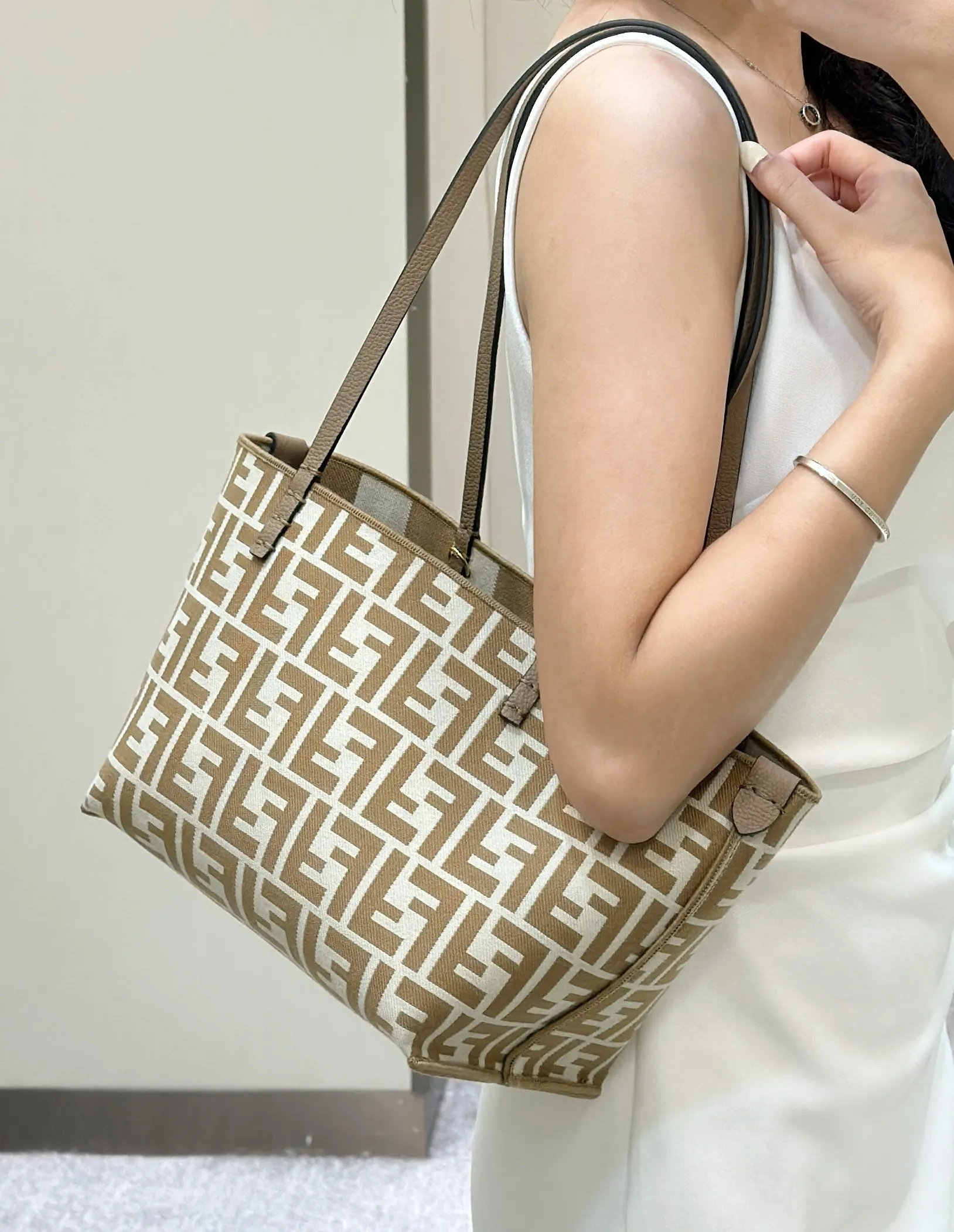 All Categories Fendi Women's Bags (Fendi) Fendi S096