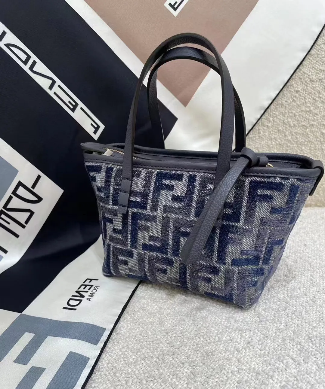 All Categories Fendi Women's Bags (Fendi) Fendi S096