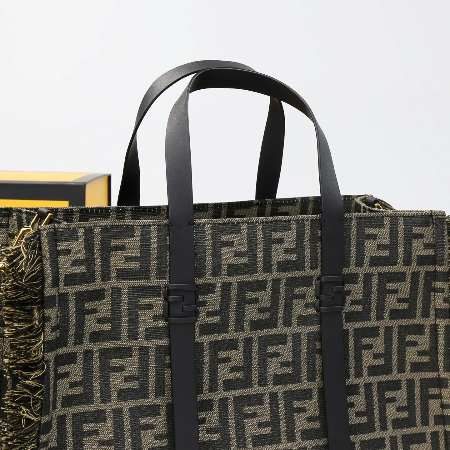 All Categories Fendi Women's Bags (Fendi) Fendi 3716