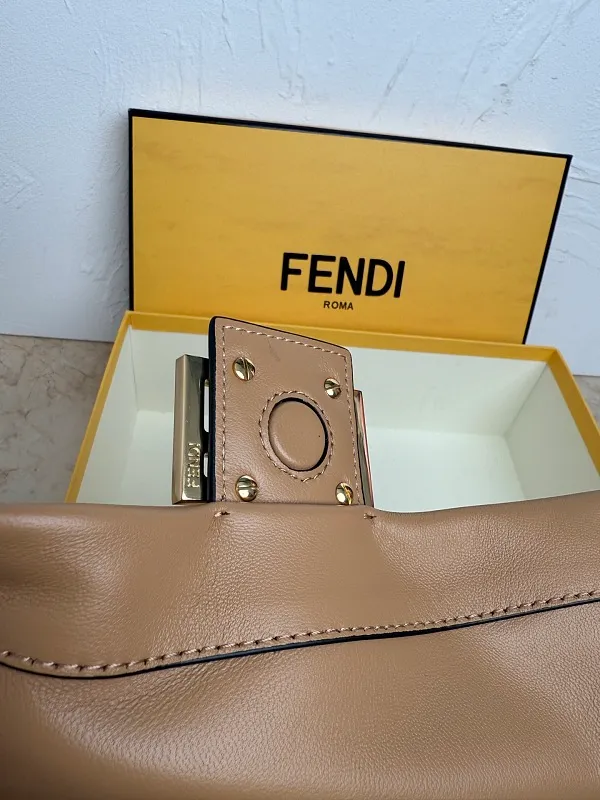 All Categories Fendi Women's Bags (Fendi) Fendi Original Order 8833