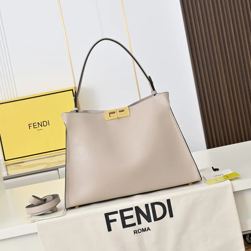 All Categories Fendi Women's Bags (Fendi) Fendi 11-01