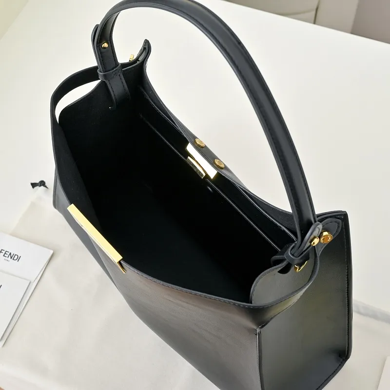 All Categories Fendi Women's Bags (Fendi) Fendi 11-01