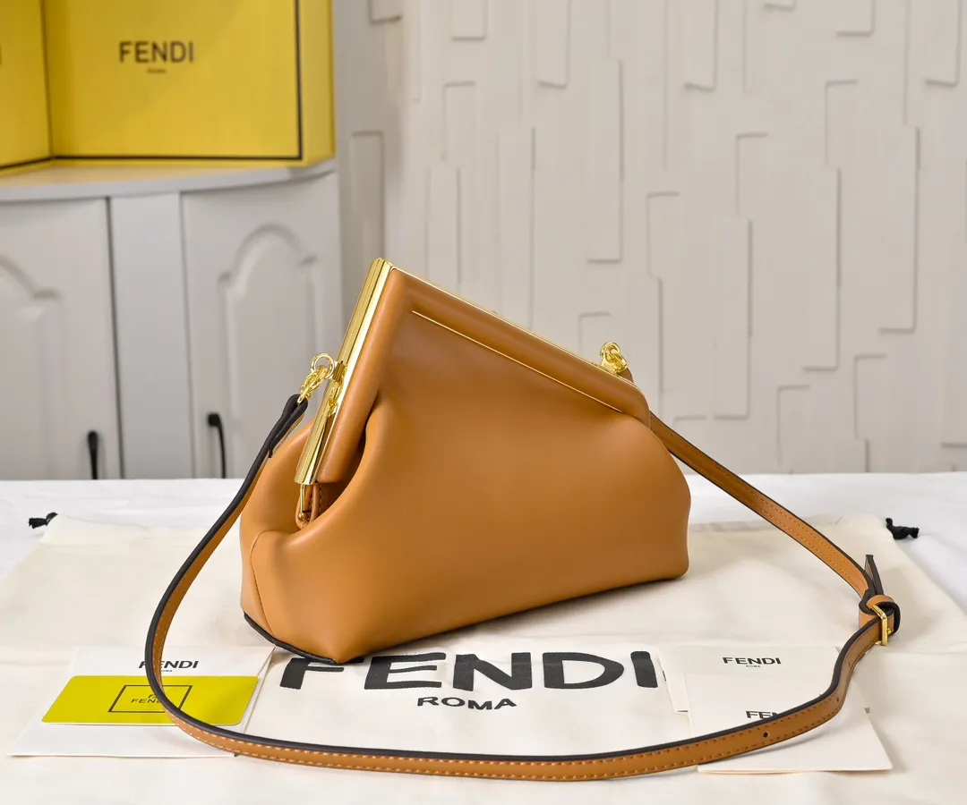 All Categories Fendi Women's Bags (Fendi) Fendi 80016