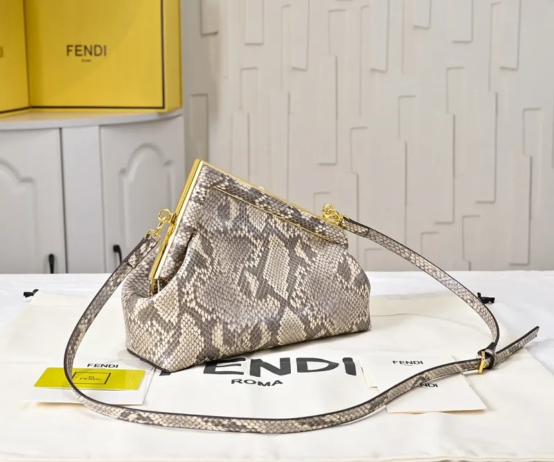 All Categories Fendi Women's Bags (Fendi) Fendi 80016