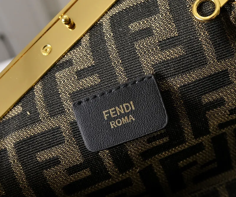 All Categories Fendi Women's Bags (Fendi) Fendi 80016