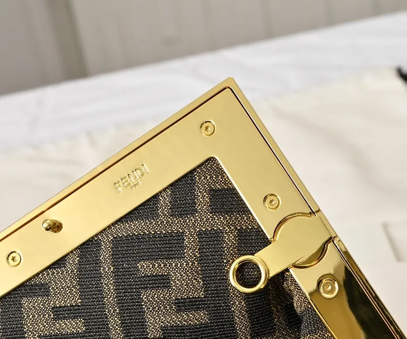 All Categories Fendi Women's Bags (Fendi) Fendi 80016