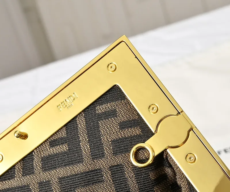 All Categories Fendi Women's Bags (Fendi) Fendi 80016
