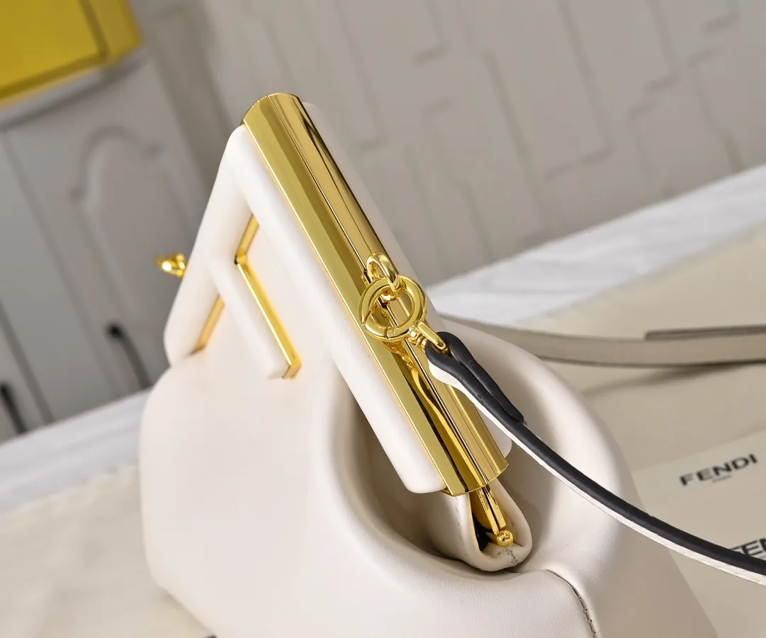 All Categories Fendi Women's Bags (Fendi) Fendi 80016