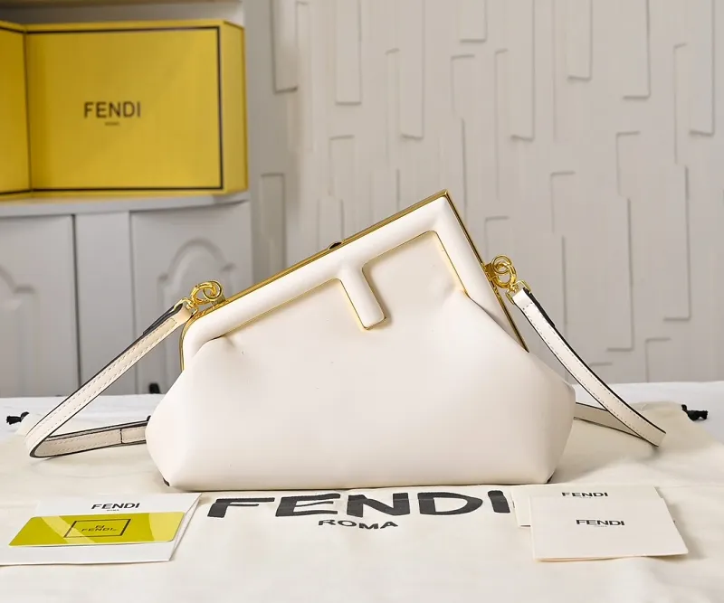 All Categories Fendi Women's Bags (Fendi) Fendi 80016