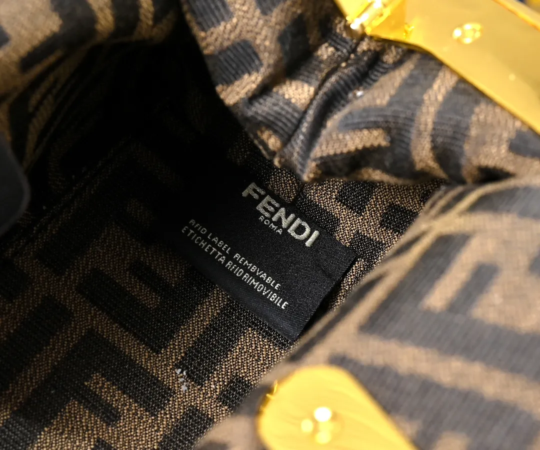 All Categories Fendi Women's Bags (Fendi) Fendi 80016