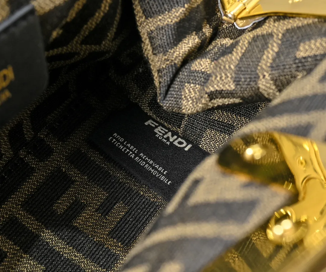 All Categories Fendi Women's Bags (Fendi) Fendi 80016