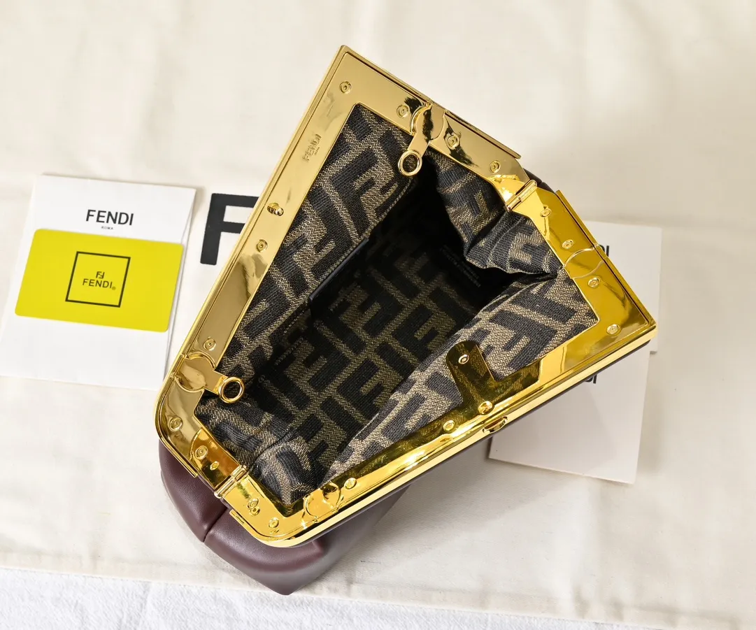 All Categories Fendi Women's Bags (Fendi) Fendi 80016