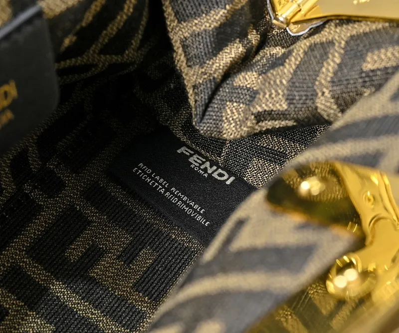 All Categories Fendi Women's Bags (Fendi) Fendi 80016