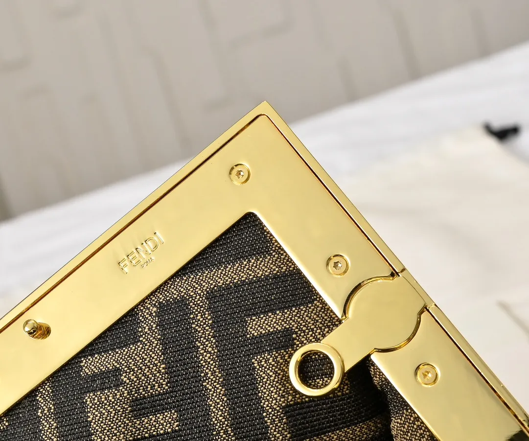 All Categories Fendi Women's Bags (Fendi) Fendi 80016
