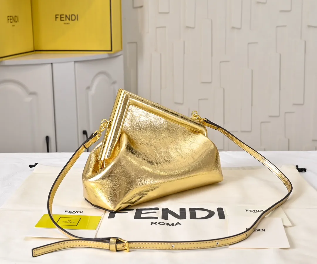 All Categories Fendi Women's Bags (Fendi) Fendi 80016