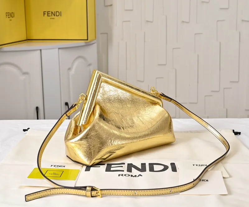 All Categories Fendi Women's Bags (Fendi) Fendi 80016