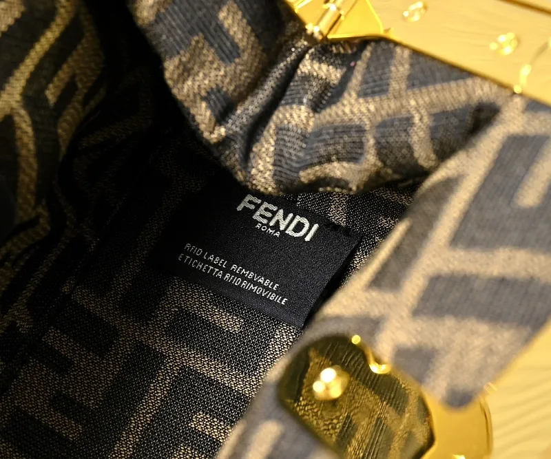 All Categories Fendi Women's Bags (Fendi) Fendi 80016