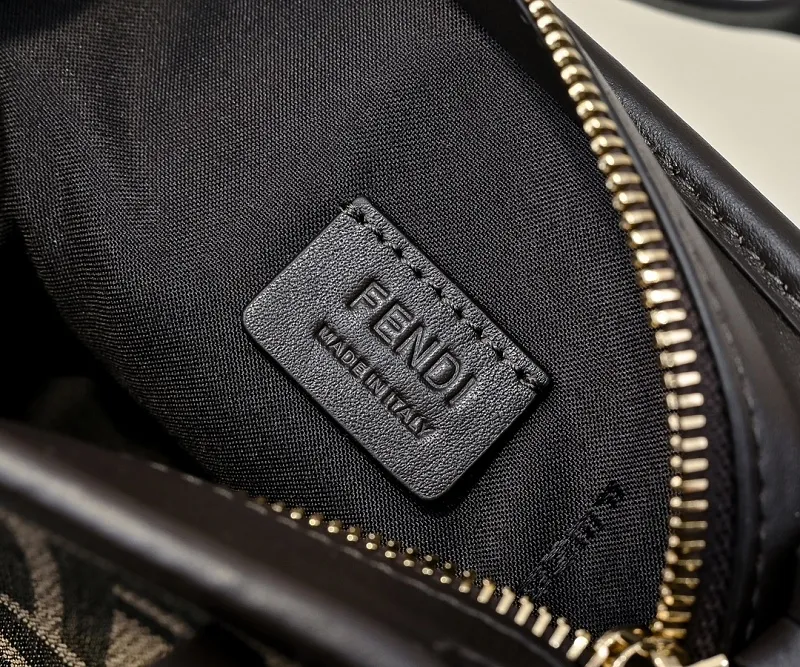 All Categories Fendi Women's Bags (Fendi) Fendi 2319