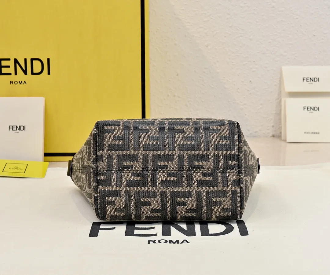 All Categories Fendi Women's Bags (Fendi) Fendi 2319