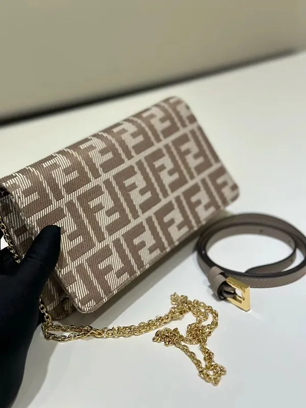 All Categories Fendi Women's Bags (Fendi) Fendi 215