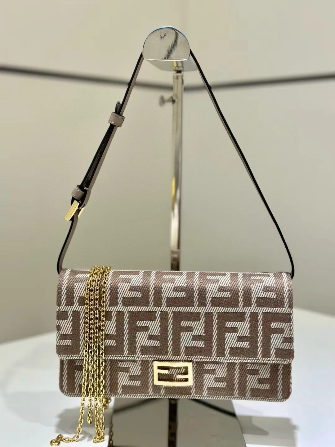All Categories Fendi Women's Bags (Fendi) Fendi 215