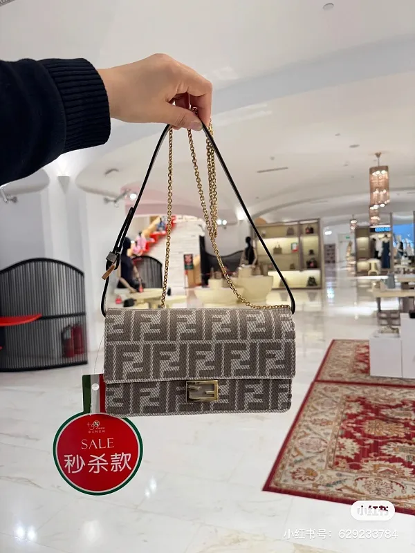 All Categories Fendi Women's Bags (Fendi) Fendi 215