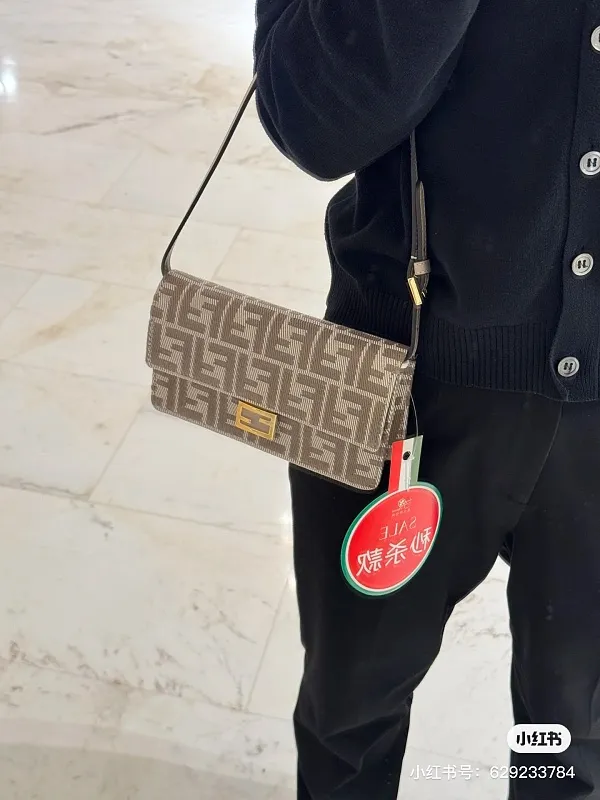 All Categories Fendi Women's Bags (Fendi) Fendi 215
